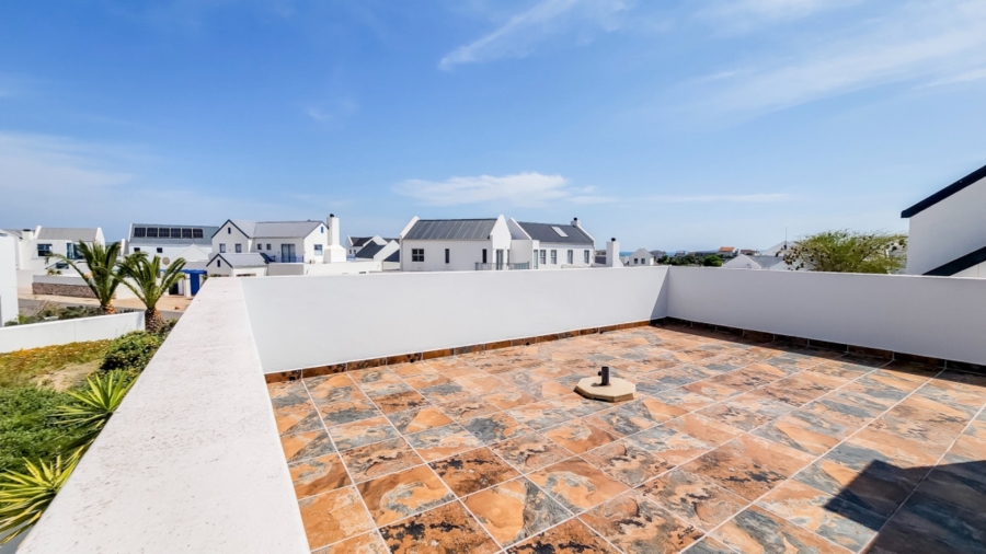 4 Bedroom Property for Sale in Blue Lagoon Western Cape